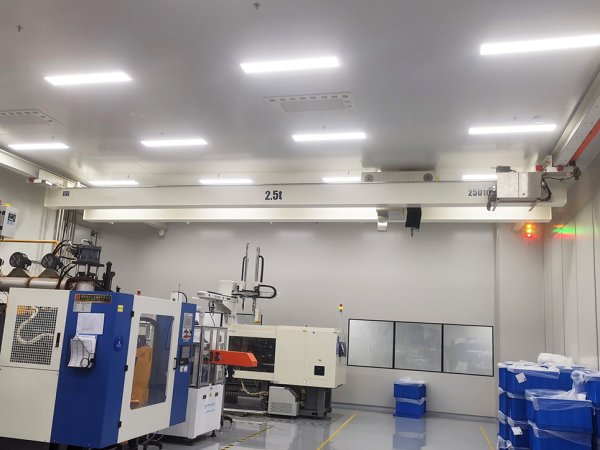 2.5T無塵雙主梁懸掛起重機