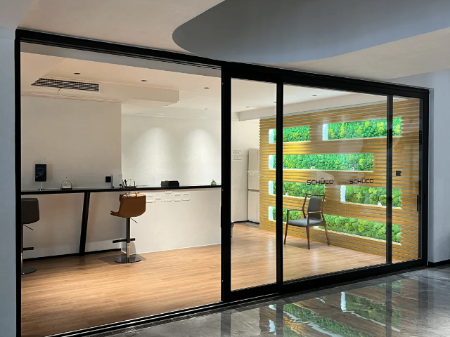 成都三聯(lián)動推拉門生產(chǎn)廠家 推薦咨詢 成都玖米兔門窗供應(yīng)