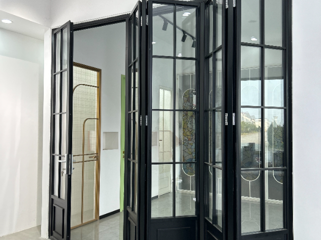 成都折疊門批發(fā)商 推薦咨詢 成都玖米兔門窗供應(yīng)