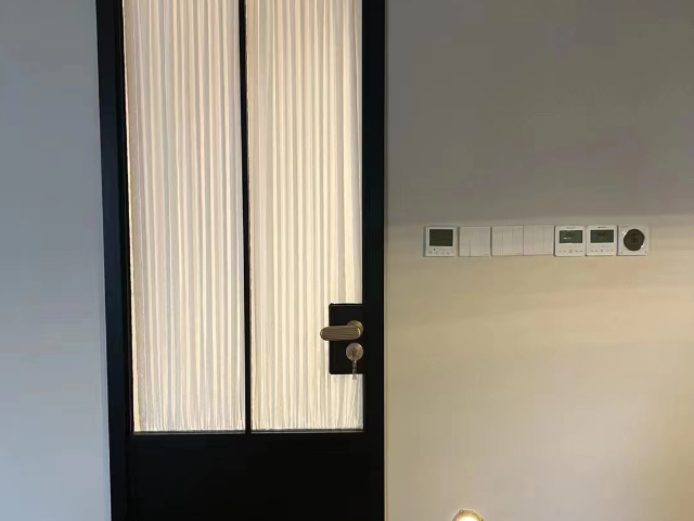 成都法式斷橋復(fù)古門窗批發(fā)廠家 來電咨詢 成都玖米兔門窗供應(yīng)