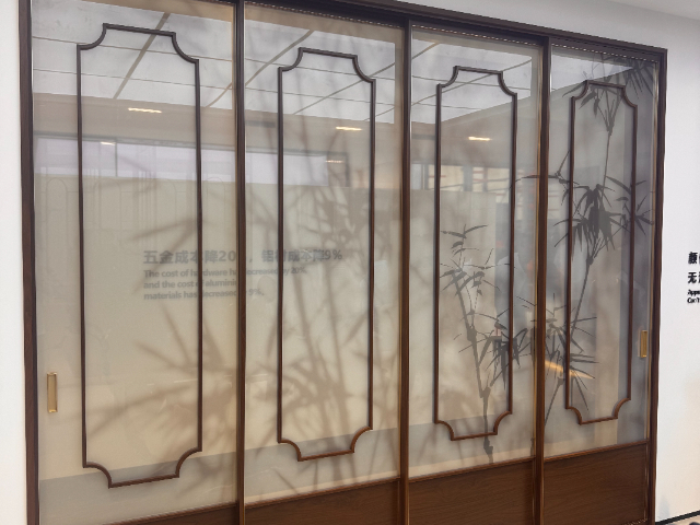 成都奶油風(fēng)推拉門定制廠家 歡迎咨詢 成都玖米兔門窗供應(yīng)