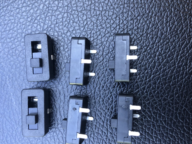 三位14腳撥動(dòng)開(kāi)關(guān)廠家 歡迎來(lái)電 惠州市意文電子供應(yīng)
