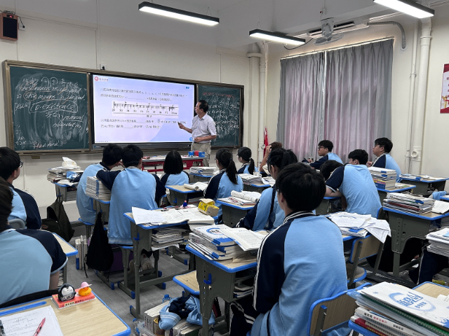 廣州藝術(shù)生春季中考復讀學校學費一年多少 廣州市番禺區(qū)翰林學堂培訓中心供應