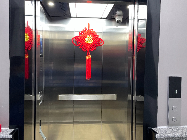 台州手扶电梯销售 江苏定坤机电供应;