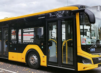 公交車、大眾運輸業