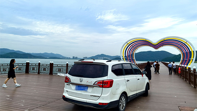 上海景區(qū)水上浮橋 上海旗華水上工程建設(shè)股份供應(yīng)
