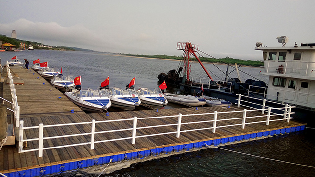 上海浮箱浮動(dòng)碼頭 上海旗華水上工程建設(shè)股份供應(yīng)