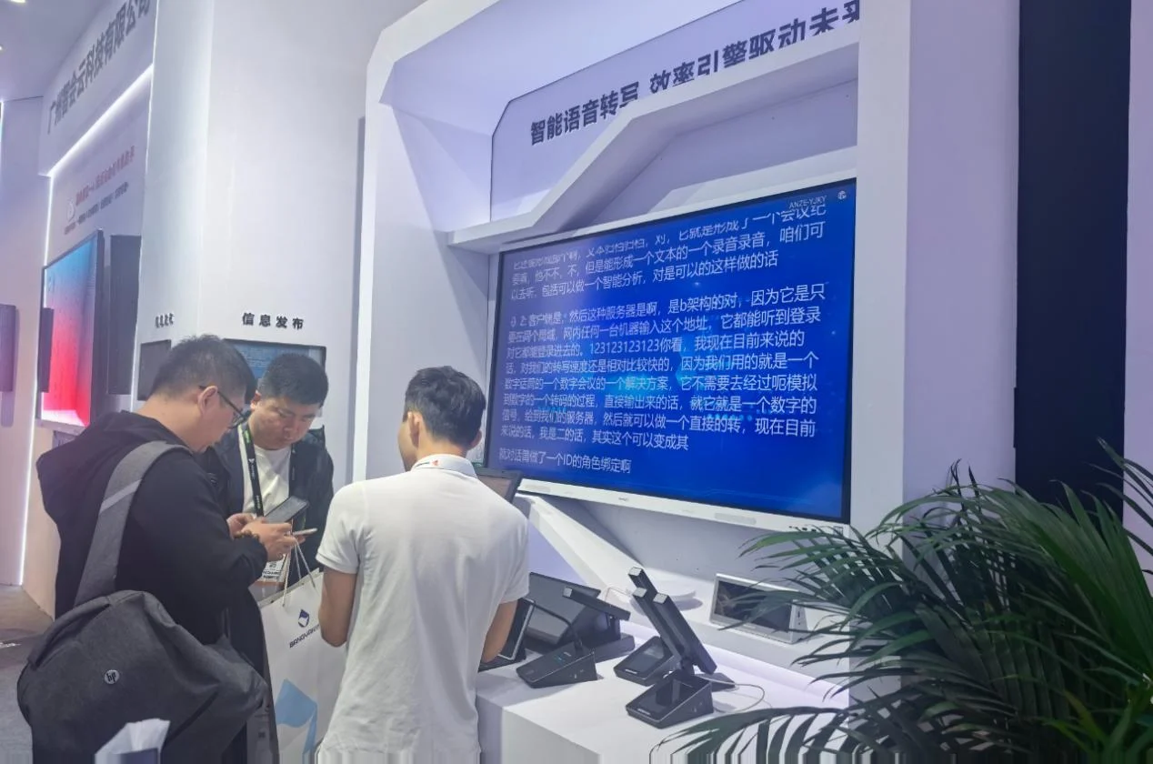 8b7771cd986e9d617c026a3d5ea6ef9a6da72947