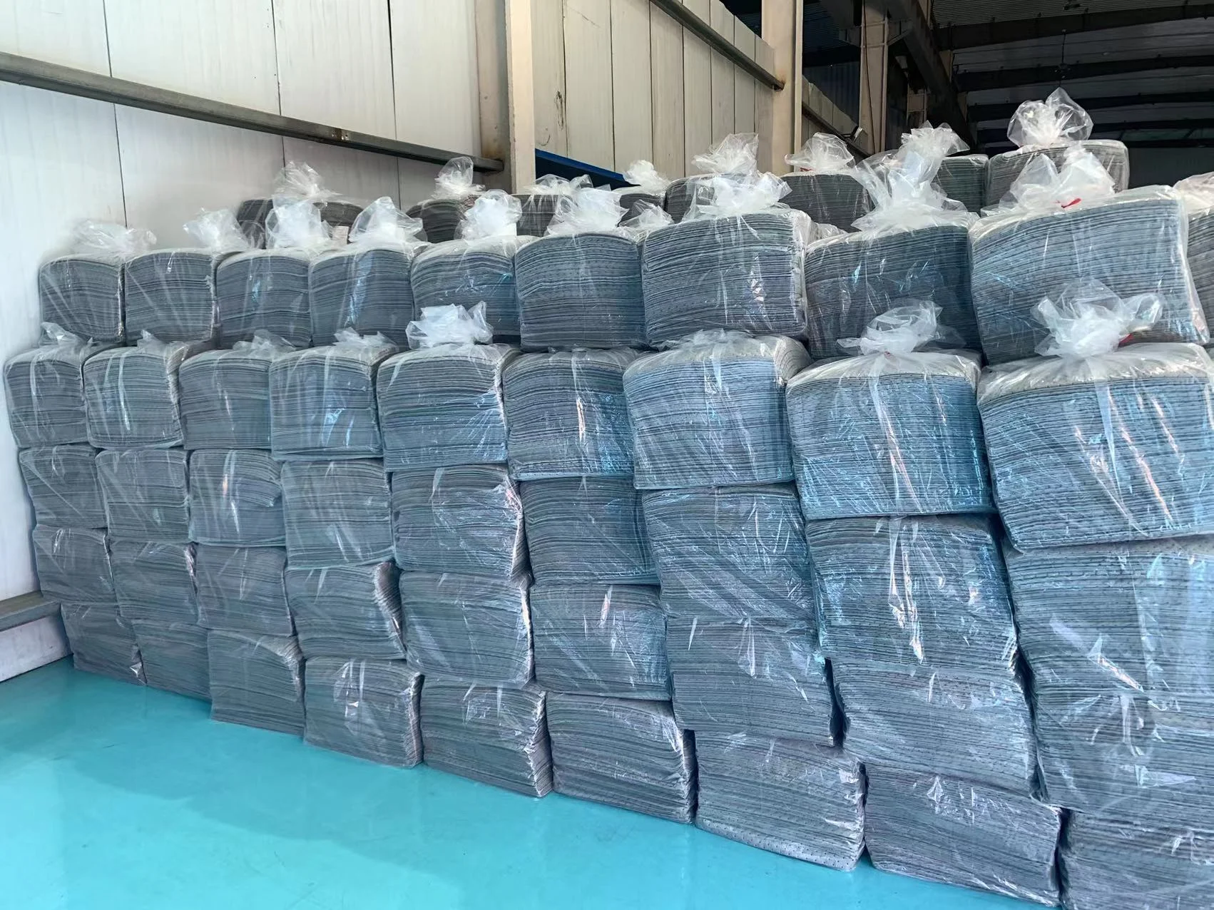 Universal Absorbent Pads Manufacturer - Factory - Liyang