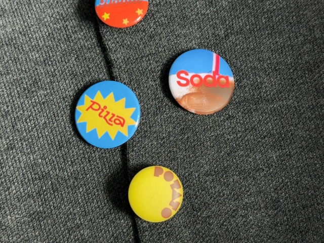 江蘇徽章吧唧哪家靠譜 歡迎來(lái)電 上海恒屹實(shí)業(yè)發(fā)展供應(yīng)