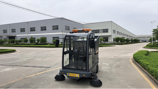 成都小型掃地機供應(yīng)