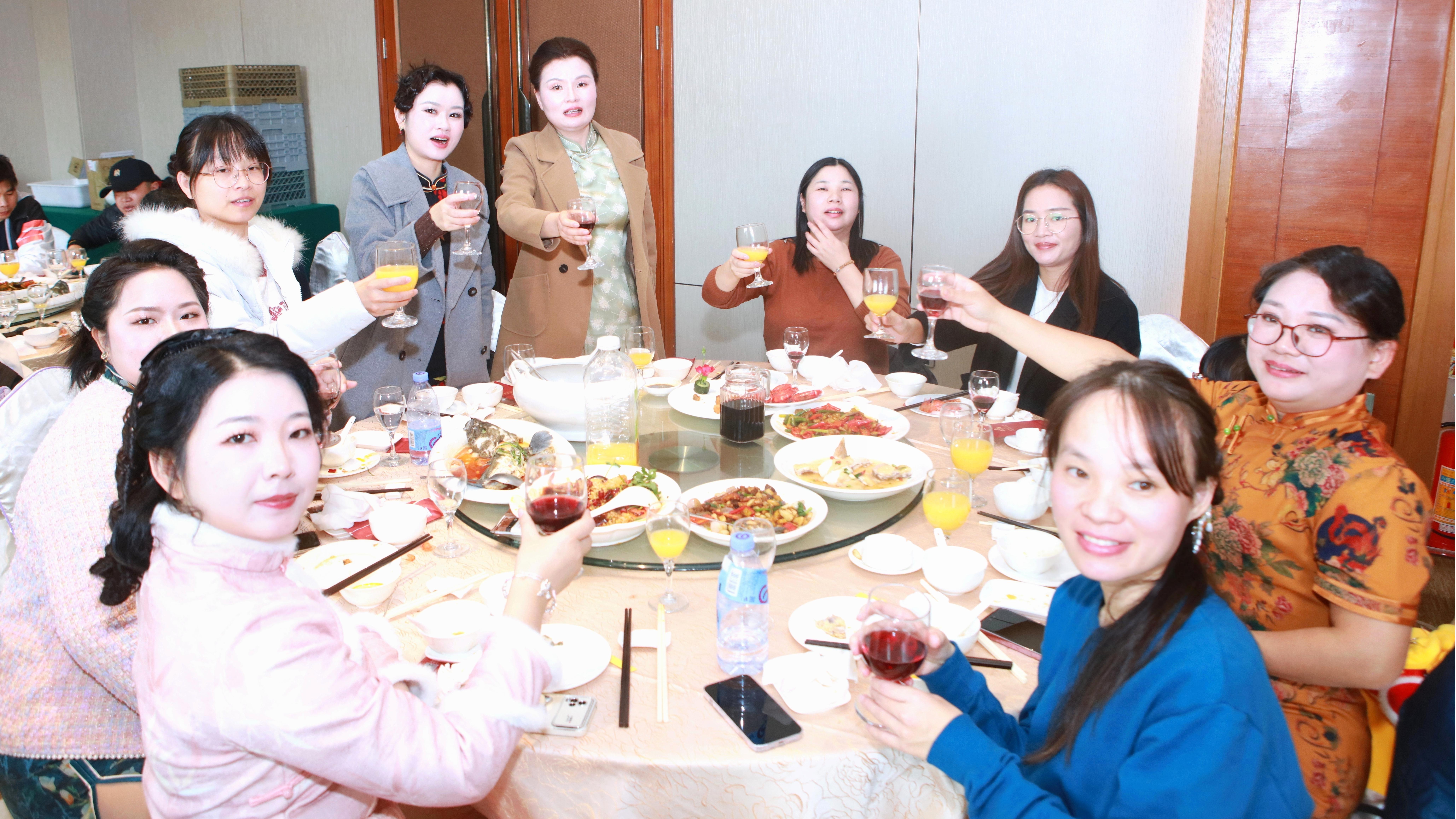 SMILE斯迈尔 SMILE斯迈尔