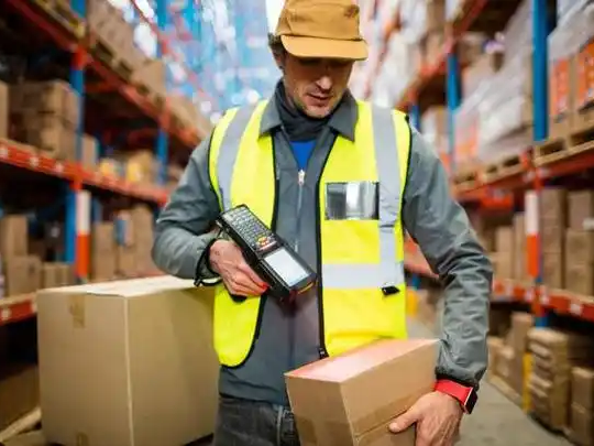 SMILE斯迈尔 SMILE斯迈尔