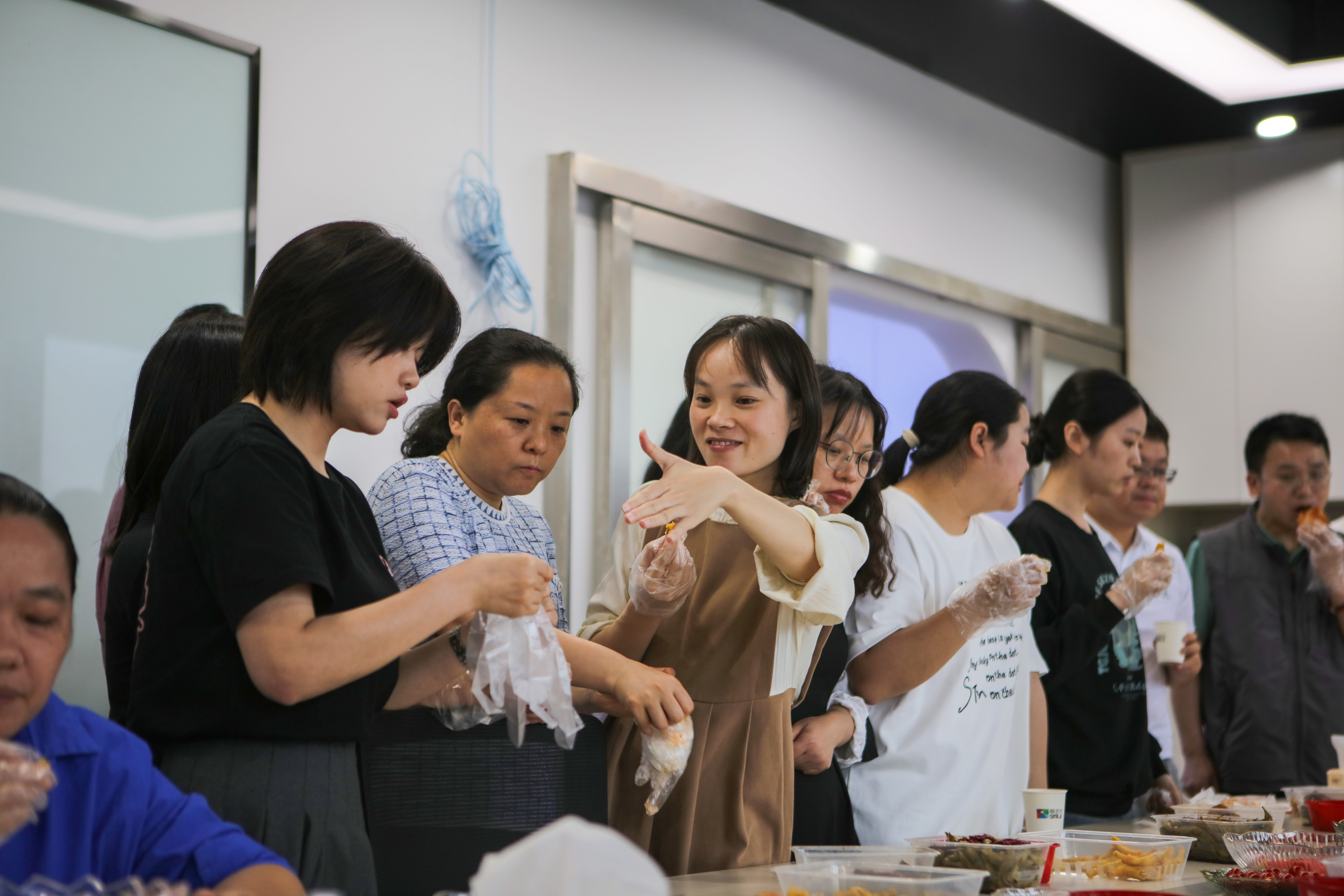 SMILE 斯迈尔 SMILE 斯迈尔