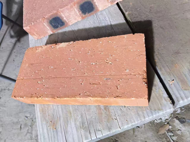 寶山區(qū)85磚磚塊低價(jià) 來電咨詢 上海萬初建筑工程供應(yīng)