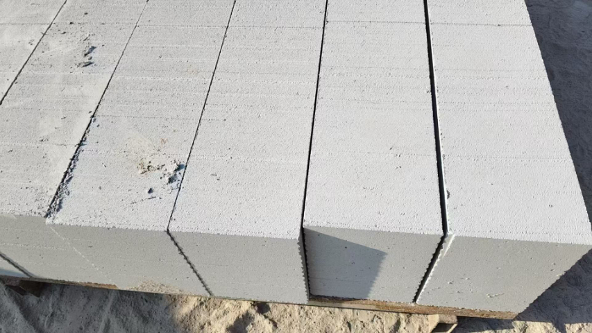 楊浦區(qū)多孔磚磚塊尺寸 誠信經(jīng)營 上海萬初建筑工程供應(yīng)