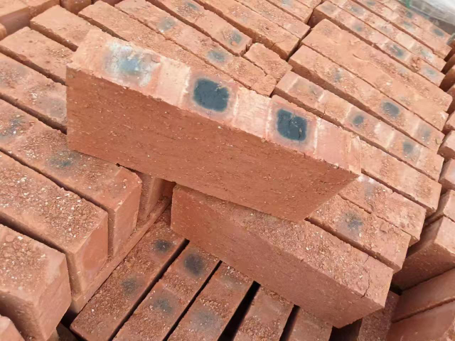 閔行區(qū)85磚磚塊供應(yīng) 來(lái)電咨詢 上海萬(wàn)初建筑工程供應(yīng)