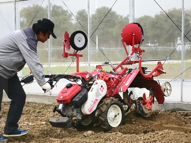 耐用的起壟覆膜機(jī)器生產(chǎn)廠家 一鍵查看 無錫悅田農(nóng)業(yè)機(jī)械科技供應(yīng)