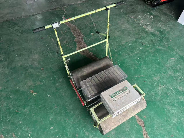 吉林悅田蔬菜播種機(jī) 悅田科技 無(wú)錫悅田農(nóng)業(yè)機(jī)械科技供應(yīng);