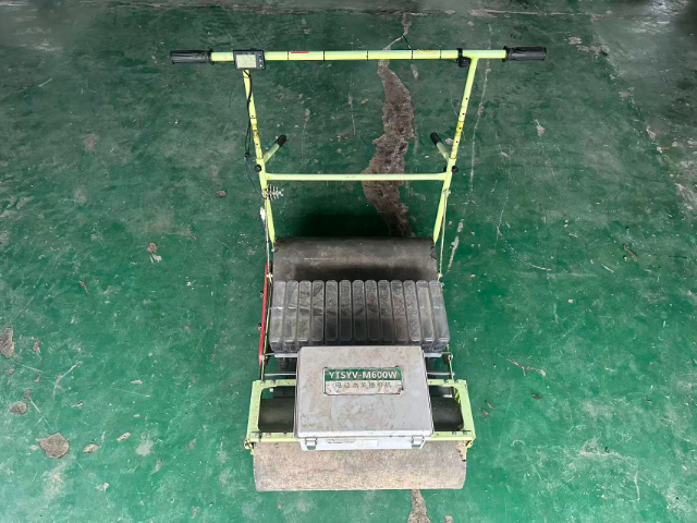 大陸大棚蔬菜直播機器價格 歡迎咨詢 無錫悅田農業機械科技供應