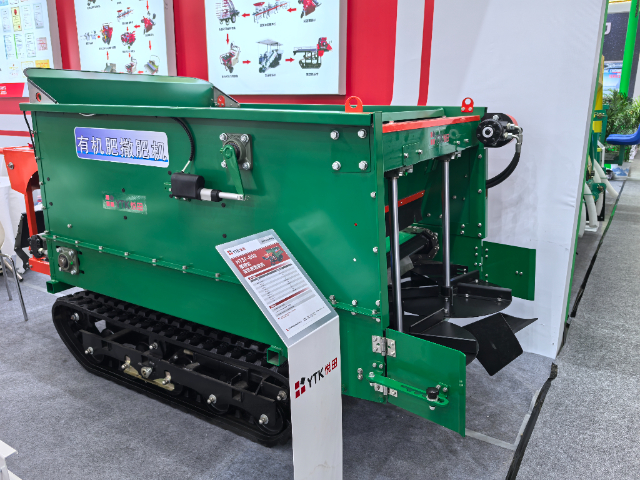 大陸丘陵山區(qū)履帶撒肥機(jī)特點(diǎn) 一鍵查看 無(wú)錫悅田農(nóng)業(yè)機(jī)械科技供應(yīng)