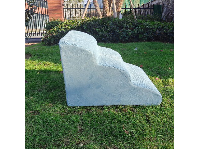 萌寵新選擇：安全又舒適的海綿爬梯來(lái)襲！