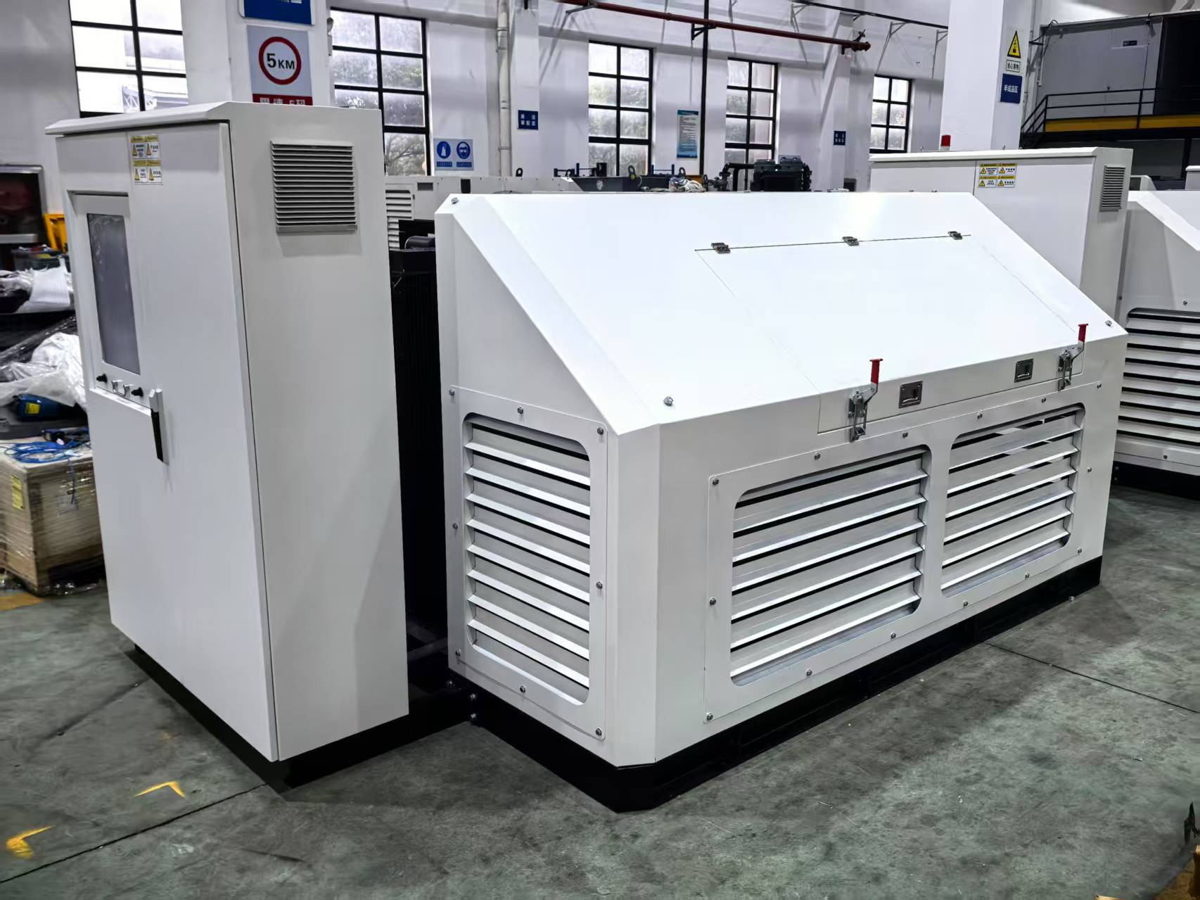 撕碎機(jī)全液壓液壓電氣控制系統(tǒng)