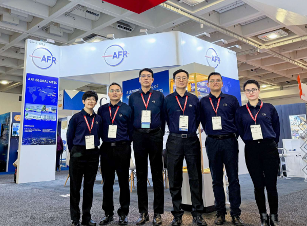 光庫科技亮相2025年美國西部光電展，發(fā)布多款光纖隔離器新品