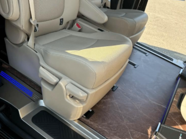 武進區(qū)挑選汽車復(fù)合材料地板24小時服務(wù),汽車復(fù)合材料地板