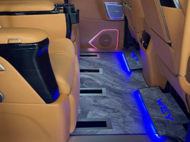 新北區(qū)質(zhì)量汽車復(fù)合材料地板按需定制