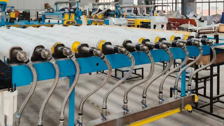 上海廣告燈箱用的PC板材生產(chǎn)線(xiàn)制造商 南通源溯機(jī)械供應(yīng)