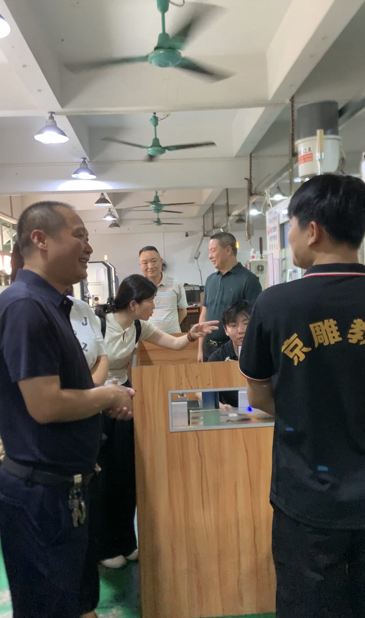 東莞京雕教育的設(shè)計(jì)類(lèi)課程有哪些教學(xué)特色？