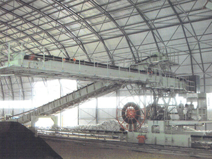 Side Cantilever Reclaimer: Essential Equipment for Automated Production