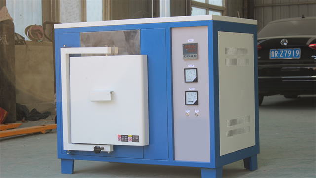 熱處理箱式電阻爐工作原理