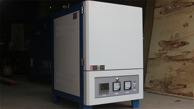 上海硅鉬棒高溫電爐 河南省國鼎爐業(yè)供應;