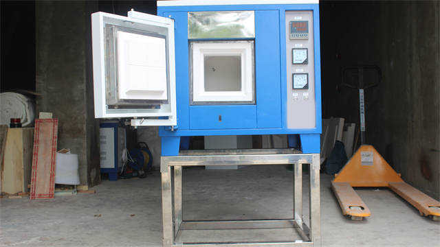 吉林分體式箱式電阻爐 河南省國鼎爐業(yè)供應