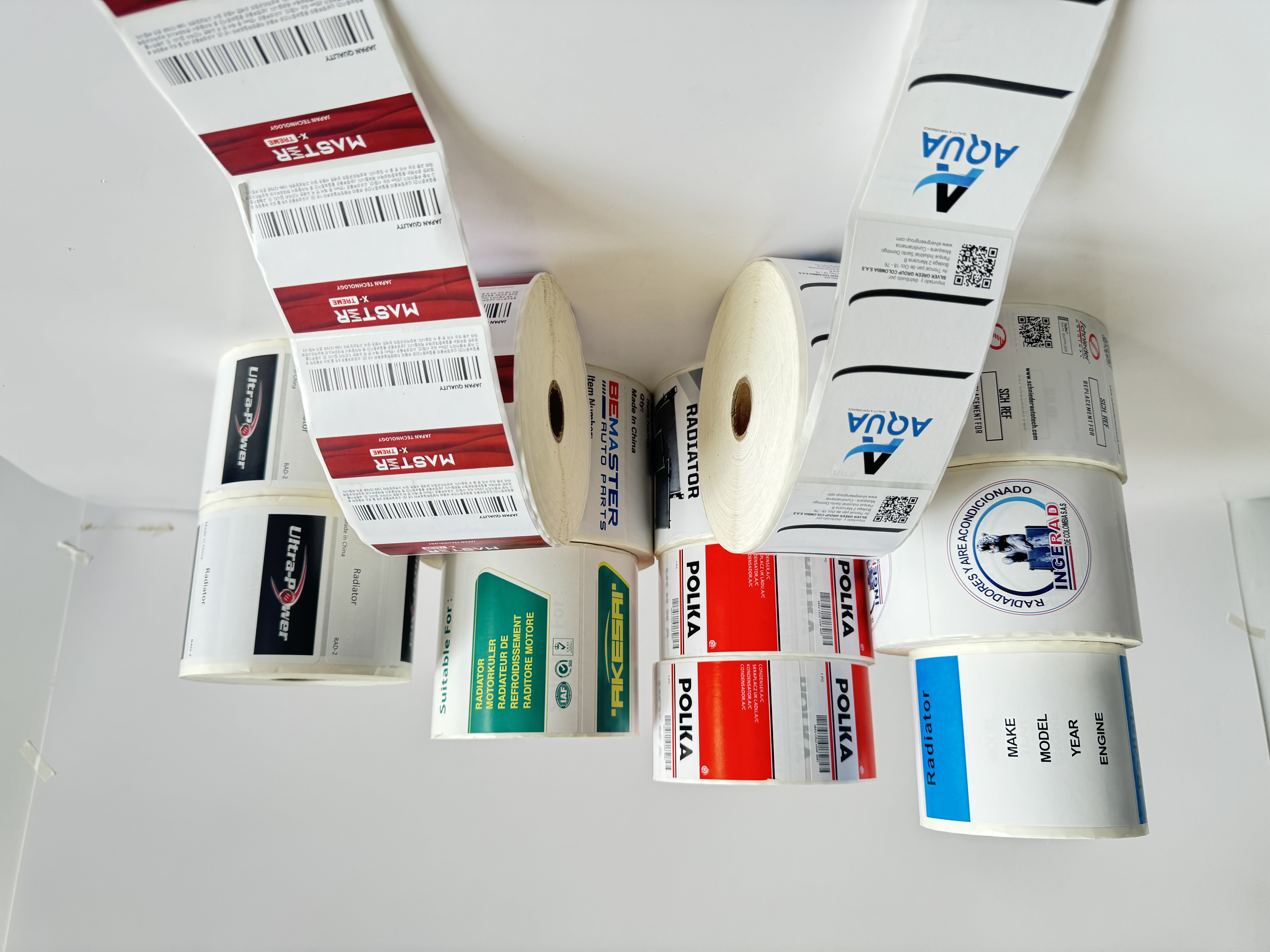 物流標簽易損壞？特殊工藝標簽確保貨物信息全程清晰