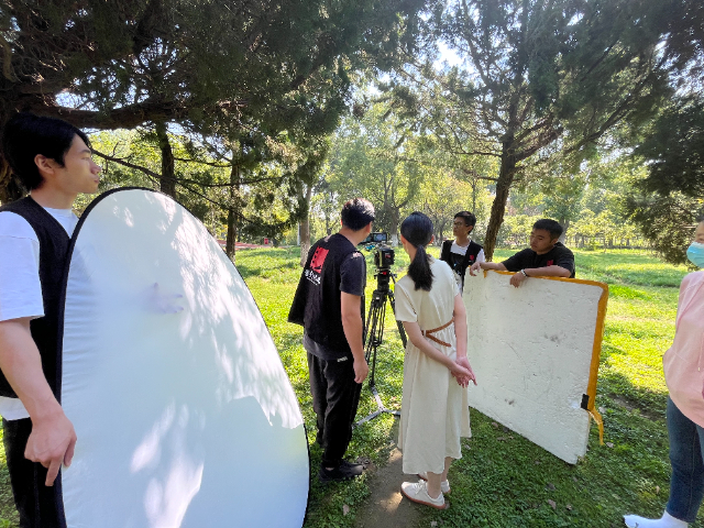 武汉招生宣传片设备 武汉首影文化传媒供应