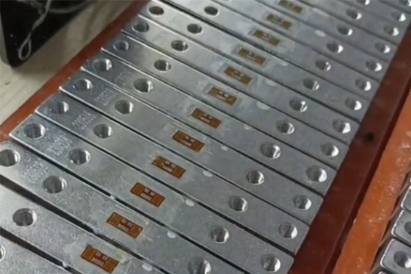 電子秤傳感器清洗解決方案