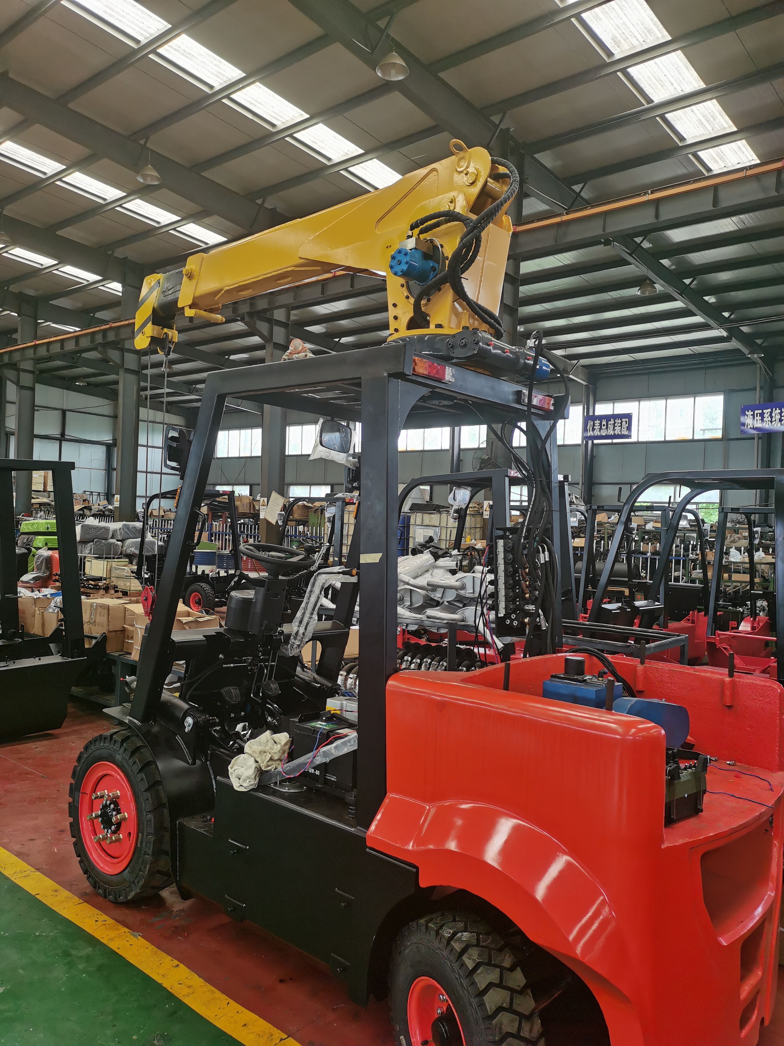 Forklift With Crane Attachment Manufacturer China forklift-with-crane-attachment-manufacturer-china
