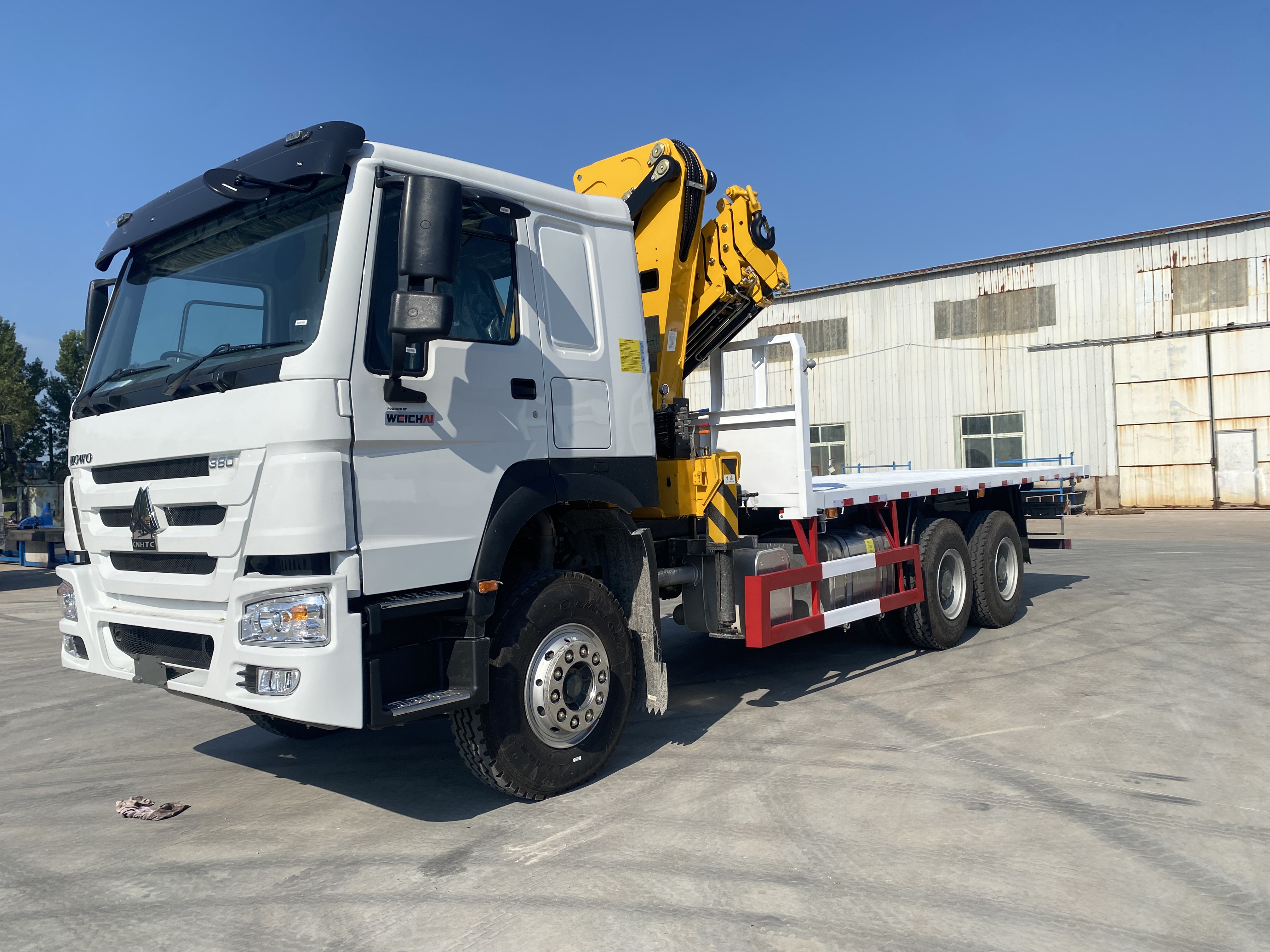 SHACMAN M3000S - 6*4 Tractor Head