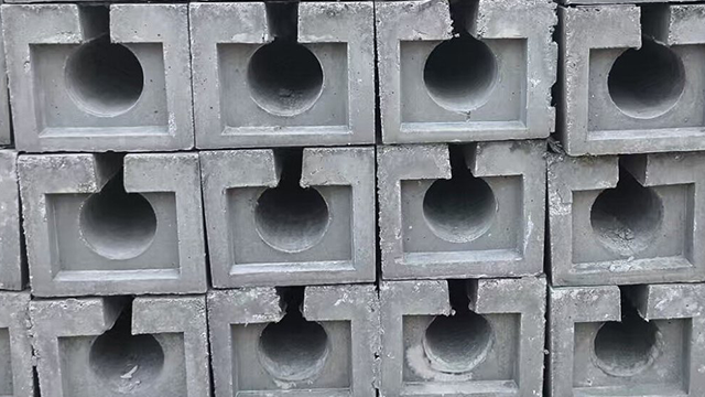 云浮混凝土排水槽 UHPC高速排水槽渠 服務至上 上海極兆帕建筑科技供應