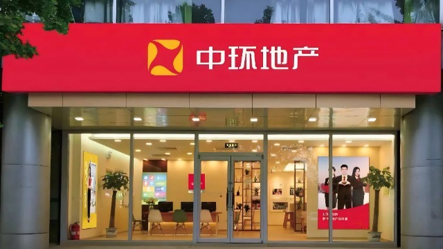 涼皮店發光門頭燈箱定制,發光門頭燈箱