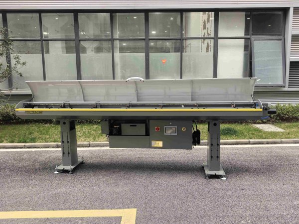 SG-32中型油膜式自动棒材送料机 送料直径5-32mm 送料长度2.5米与3.0米 两款   