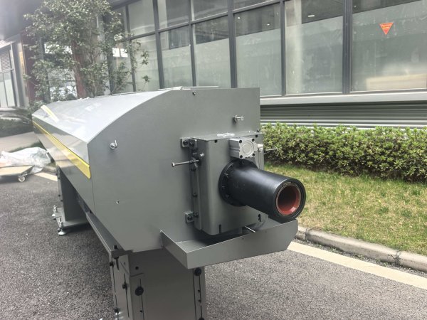 SD-65 大型油膜式自动棒材送料机 送料直径12-60mm 送料长度3.0M