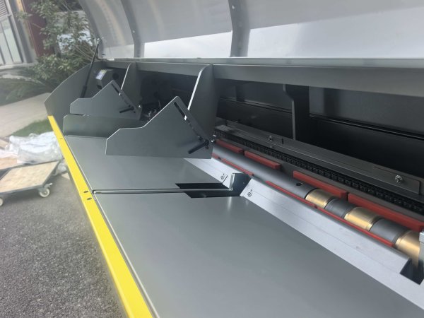 SD-65 大型油膜式自动棒材送料机 送料直径12-60mm 送料长度3.0M