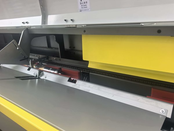 SD-65 大型油膜式自动棒材送料机 送料直径12-60mm 送料长度3.0M