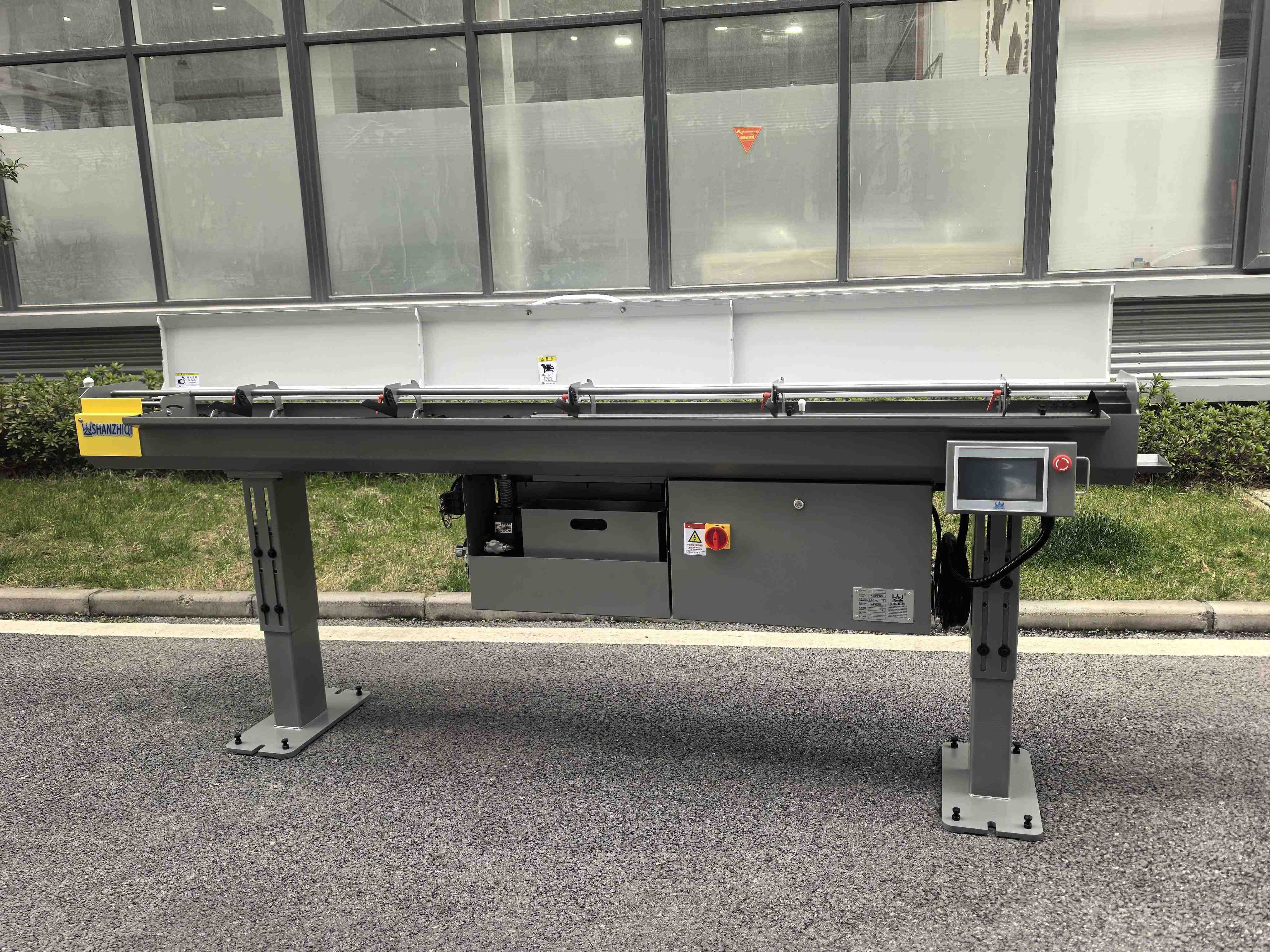 SV-27自动棒材送料机 送料直径5-26mm 送料长度2.5米与3.0米 两款