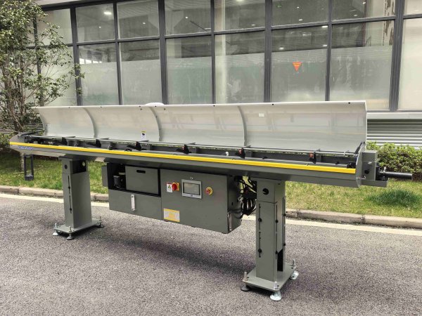 SW-21走心机自动棒材送料机 送料直径3-17mm 送料长度2.5米与3.0米 两款