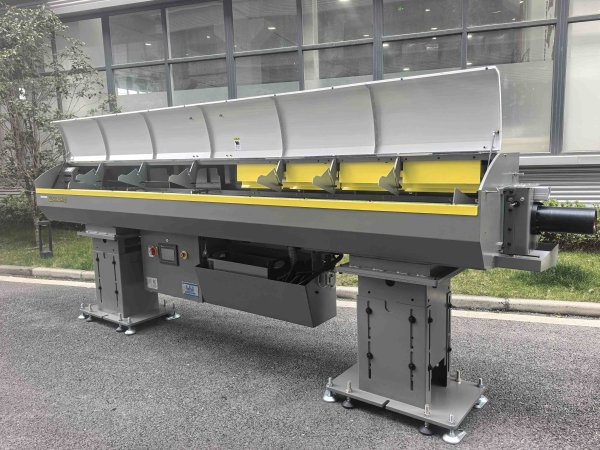 SD-65 大型油膜式自动棒材送料机 送料直径12-60mm 送料长度3.0M